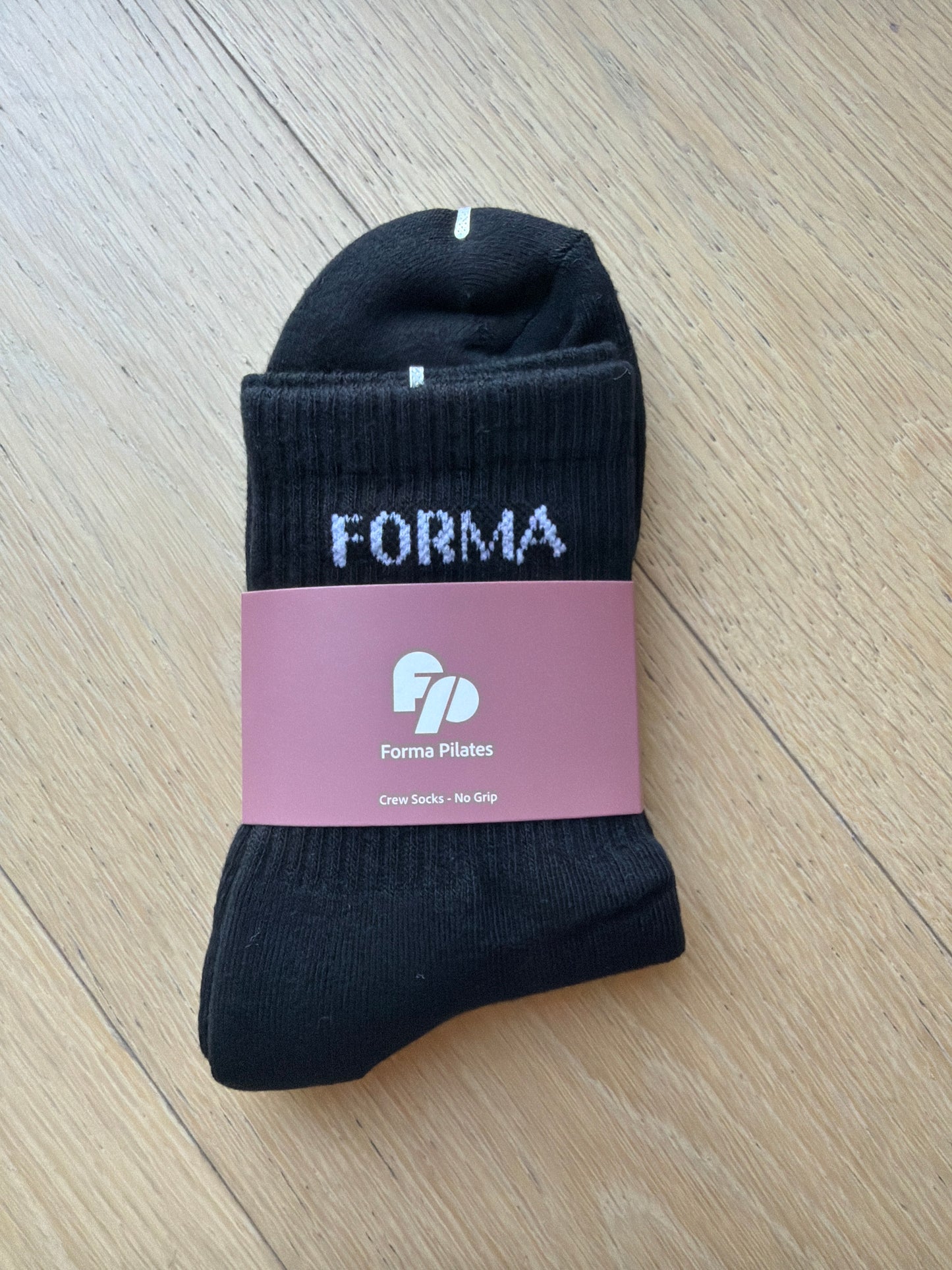 FORMA Non Grip Socks